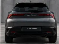 Alfa Romeo Junior en renting, trasera