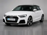 Audi A1 en renting — vista exterior