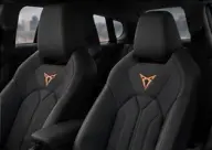 Cupra Formentor en renting — asientos delanteros
