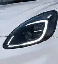 Ford Puma en renting — faro delantero