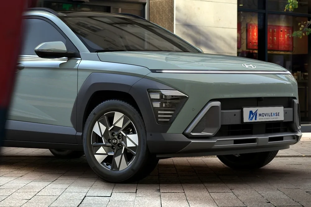 Hyundai Kona Híbrido Mirage Green, detalle del frontal y la llanta