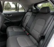 Kia Niro en renting — maletero