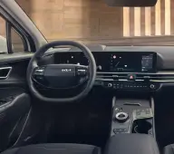 Kia Sportage, salpicadero y consola central con el selector giratorio