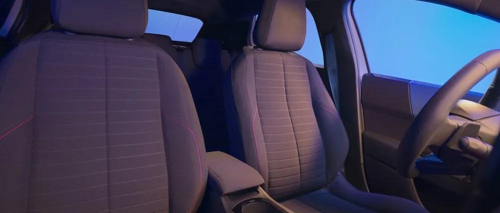 Lancia Ypsilon en renting — tapiceria de los asientos