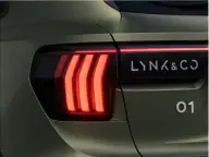 Lynk & Co 01 en renting, piloto trasero