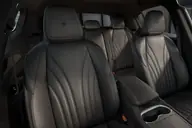 Maserati Grecale Grigio Lava en renting — asientos delanteros