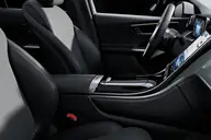 Mercedes-Benz GLC en renting — asientos delanteros