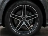 Mercedes GLE 350d Coupe en renting, llanta