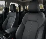 MG ZS en renting — asientos delanteros