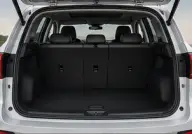 MG ZS en renting — maletero