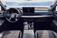 Mitsubishi Outlander PHEV Kaiteki, salpicadero con cuadro y pantalla de 12,3" y tapicería mixta negra