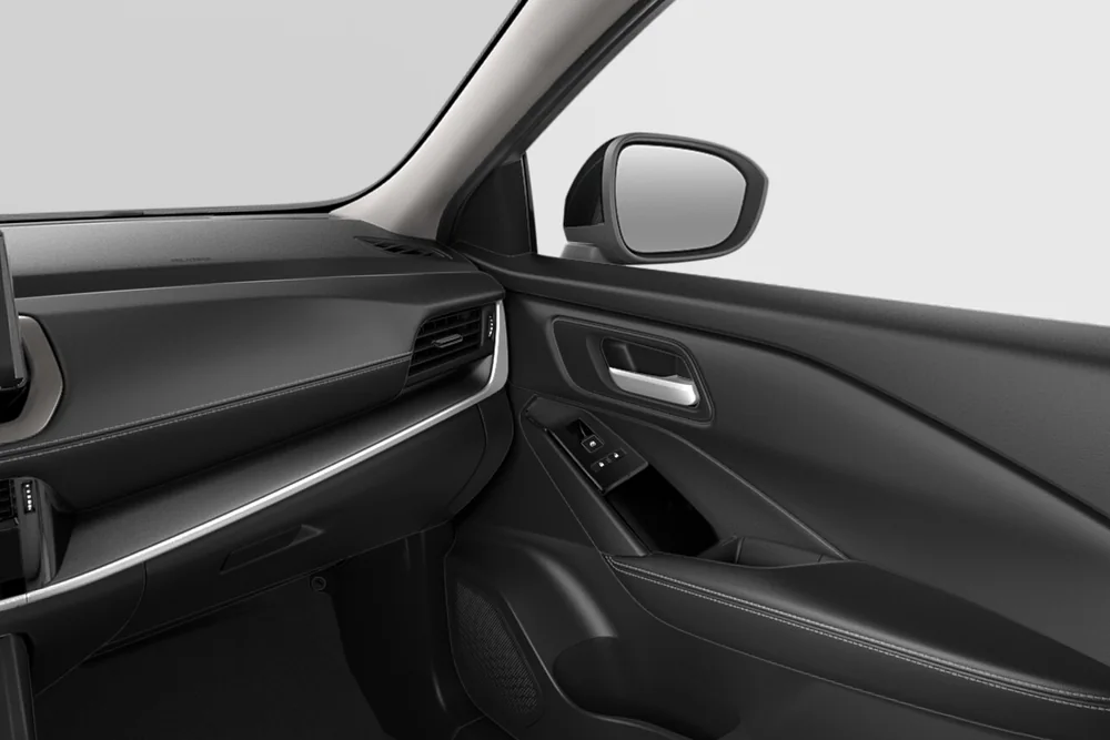 Nissan Qashqai en renting — salpicadero del lado del acompañante