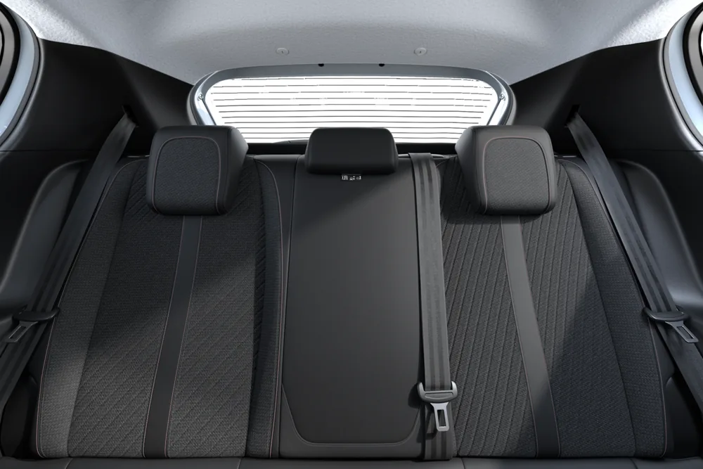 Peugeot 208 Allure — plazas traseras