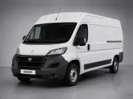 Peugeot Boxer en renting — vista exterior delantera