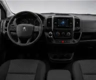 Peugeot Boxer en renting — interior y puesto de conducción