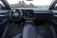 Renault Rafale Techno E-Tech, salpicadero con pantalla de conductor y openR link de 12"