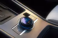 Volkswagen T-Roc en renting — mando del cambio automático DSG